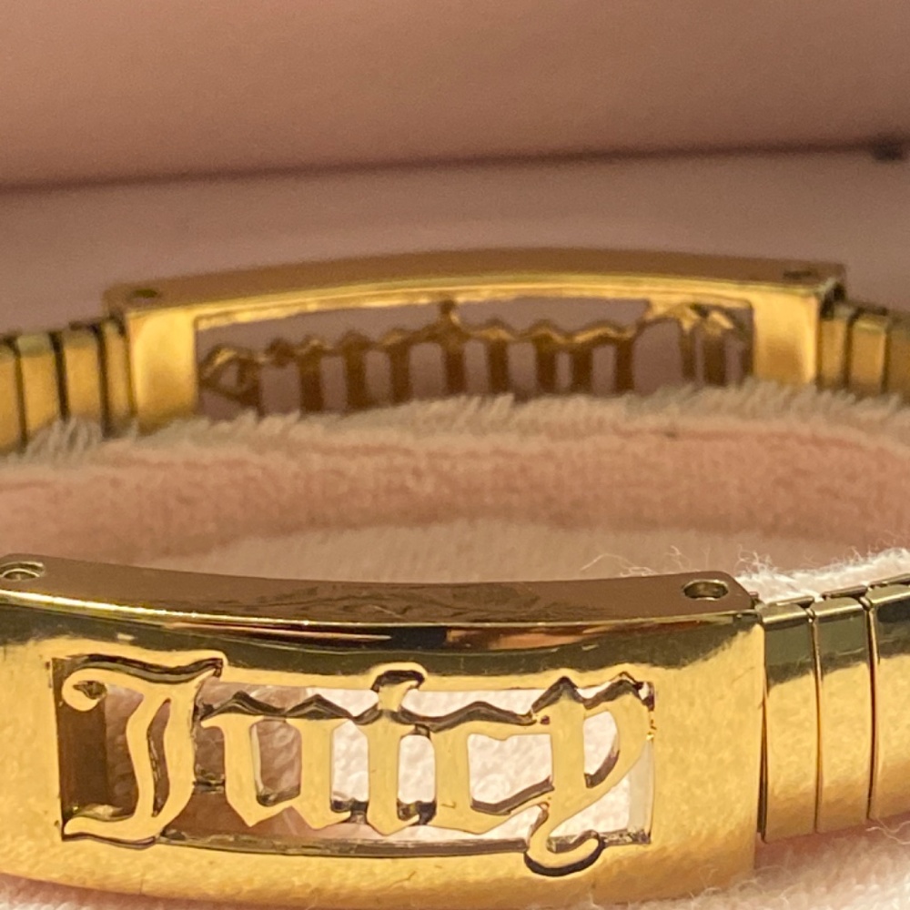 RARE Y2K NEW JUICY COUTURE GOLD NAMEPLATE ID BRACELET STRETCH BANGLE GOTHIC